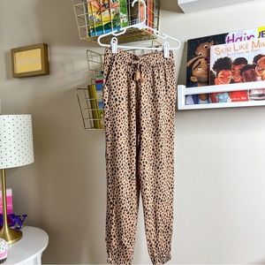 H&M Kids | Joggers - Leopard Print - 6